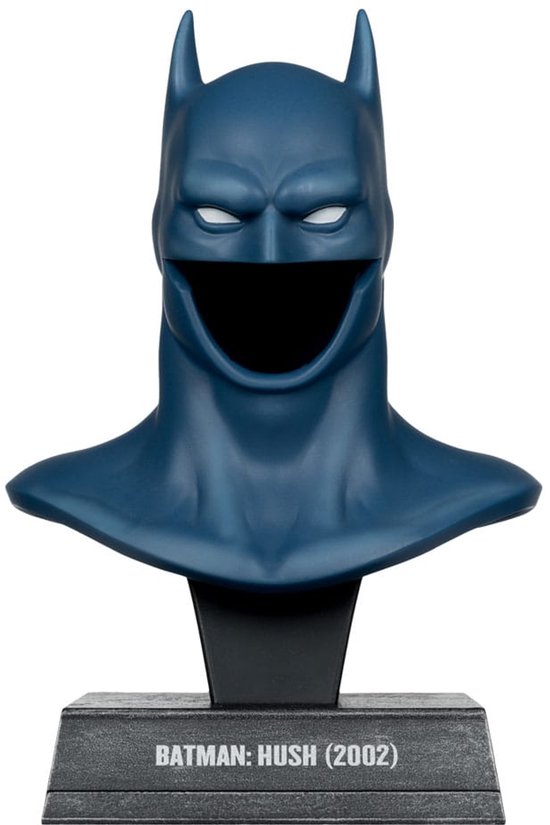 McFarlane Toys Batman Hush DC Direct Mini Replica 1/3 Batman Cowl 19 cm Replica: down-scaled