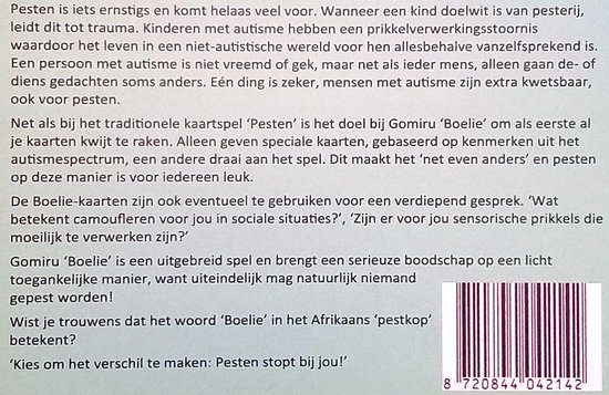 Achterkant van de doos van het spel Gomiru 'Boelie', met tekst over het spel en de slogan 'Pesten stopt bij jou!'