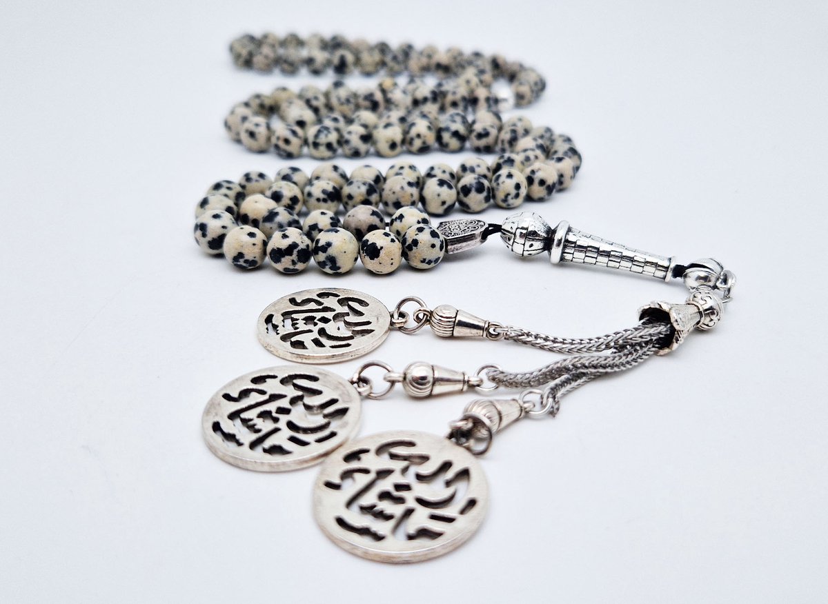 Handgemaakte tesbih "Tasbih" natuursteen " Jasper Dalmatin" - Aantal kralen 99 - Diameter kralen 8MM - met metaal tassel "Masha' Allah-1" - Een mooi cadeau-idee