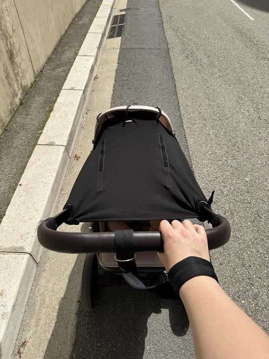 Dooky Stroller Safety Strap van Merkloos — afbeelding 2