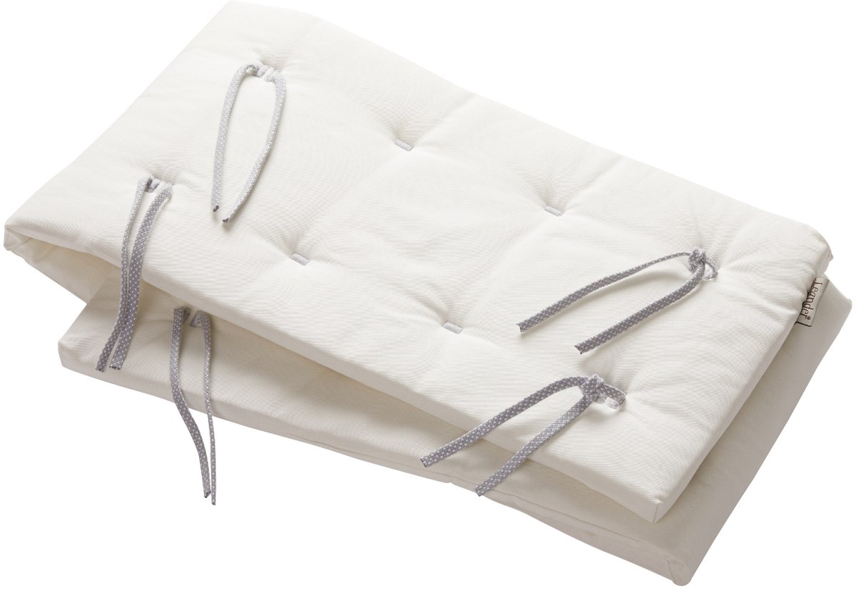 Leander Linea Bed Bumper Snow