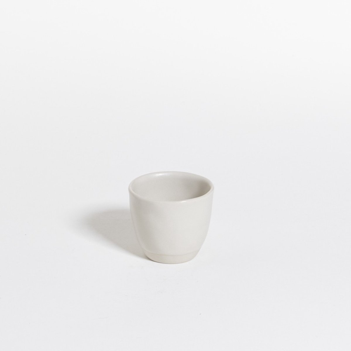 The Table atelier - espressokopje - Ø 6 - 65 cl - handgemaakt - creme
