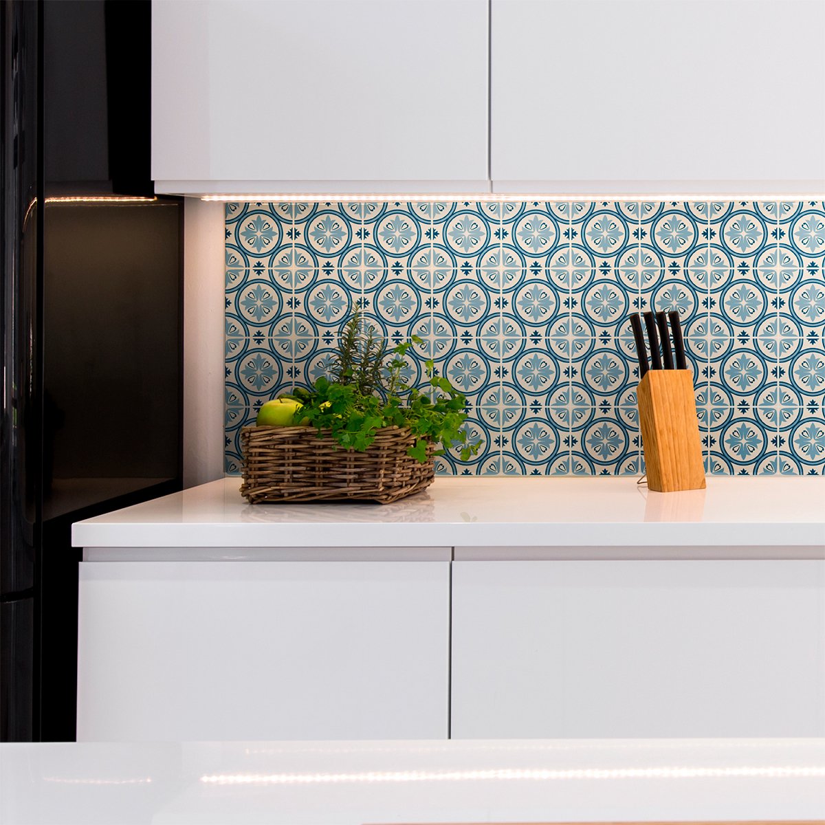 Ambiance Sticker Zelfklevende tegelmuurstickers voor keuken en badkamer - 24 cementtegelstickers (Azulejos Tialo) - 24 stickers, 20x20cm Multi color
