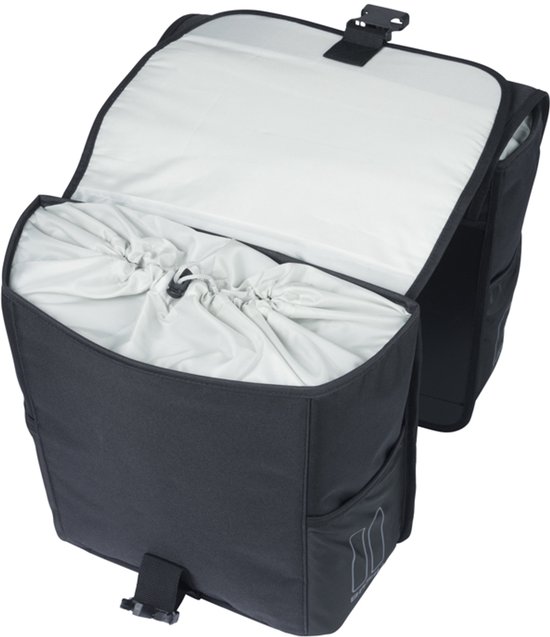 Basil GO dubbele fietstas MIK, 32L, solid black van Basil — afbeelding 3