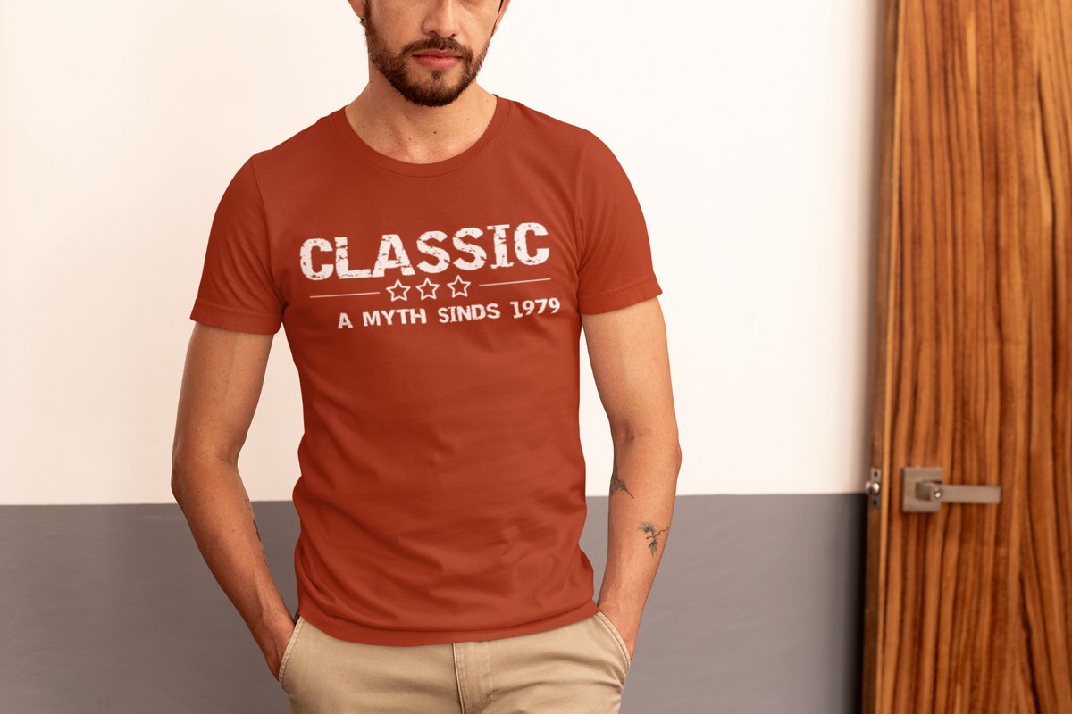 1979 Jaar Rood T-shirt Heren - Maat L - Classic - Verjaardag Cadeau Mannen - Limited Edition