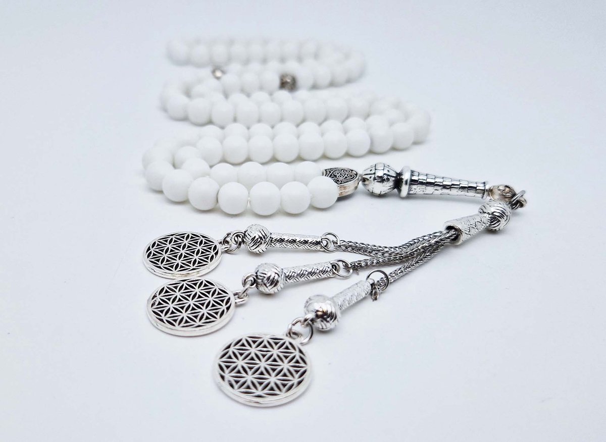 Handgemaakte tesbih "Tasbih" natuursteen "Mat Witte agaat" - Aantal kralen 99 - Diameter kralen 8MM - met metaal tassel "Harmonie" - Een mooi cadeau-idee