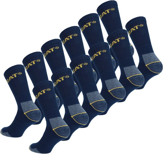 Twaalf paar donkerblauwe Caterpillar werksokken met gele logo's en grijze accenten op de hiel en teen.