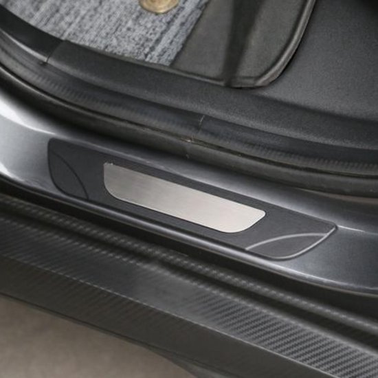 Instaplijsten voor Ford Mondeo 5 2014 (5 deurs) - Kras bescherming - Set van 4 - Zwart/metallic