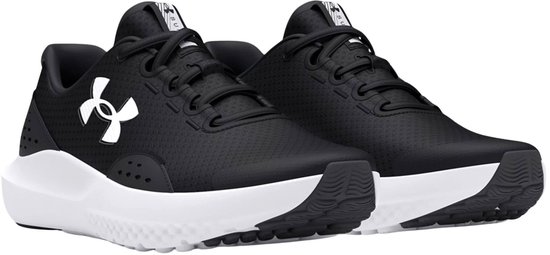 Under Armour UA BGS Surge 4 Chaussures de sport Garçons - Zwart - Taille 35