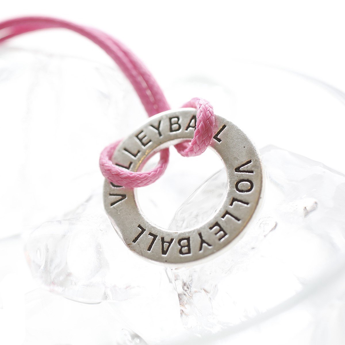 SportPresent® - Ketting - Volleybal - Roze - Sport - Kleur - RVS - Verstelbaar - Sieraden - Sportsieraden - Teamkado