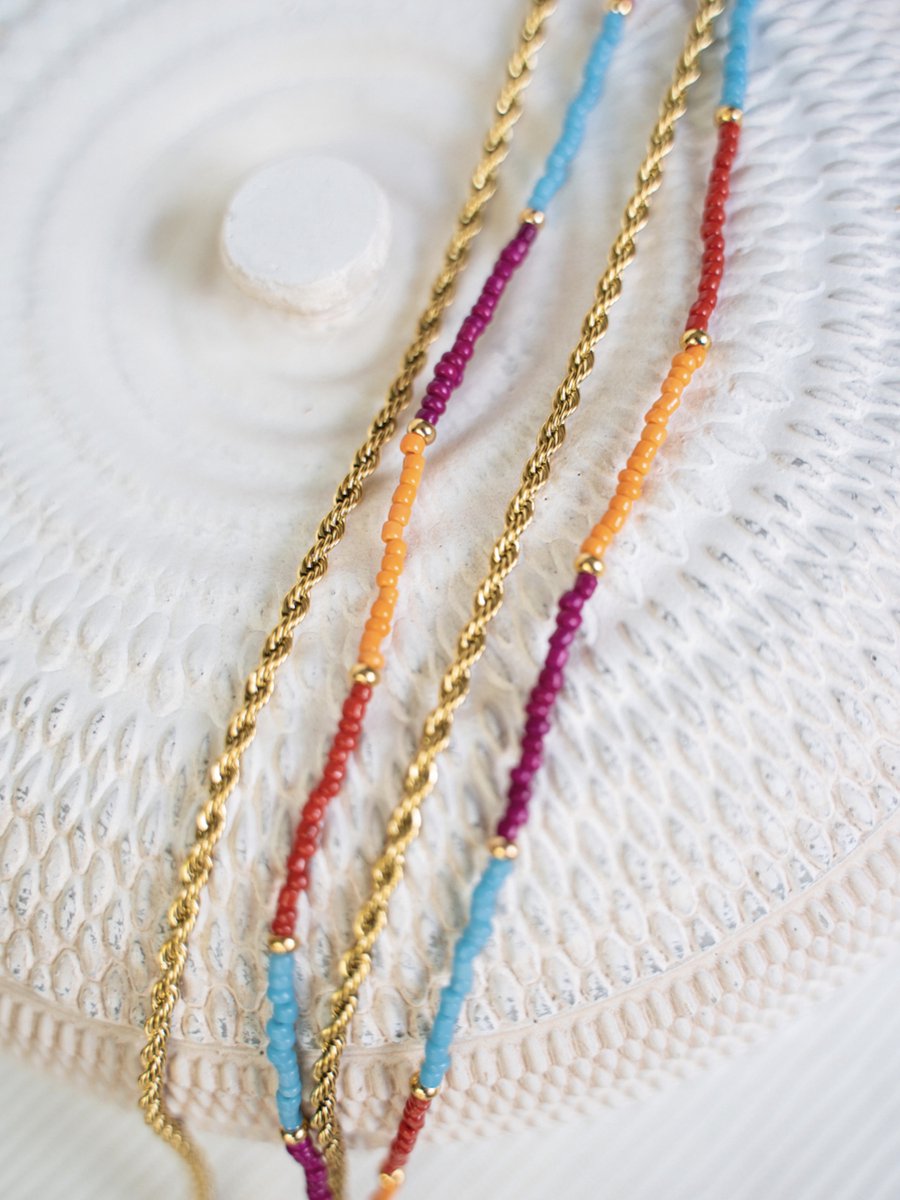 Zonnebril koord – Kleurrijke kralen - Goud gedraaid - Brillenkoordje goud kleurijk | SUNNY CORDS