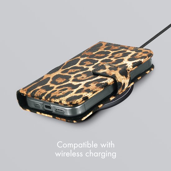 Coque de téléphone My Style adaptée à Apple iPhone 16 Plus | Portefeuille Bookcase My Style Flex Wallet | Porte-cartes pour 3 cartes | Étui pour carte de débit, carte de transport en commun, permis de conduire - Wild Leopard | Marron