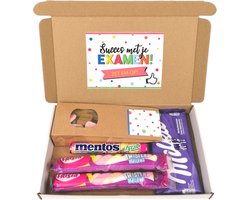 Succes met je examen - brievenbuspakketje - Succes met je examen, zet em op - snoepcadeau - Milka chocolade - Mentos - Frisia spek - winegum mix