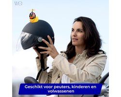 Waledano® Auto En Fiets Decoratie- Auto Eendje Decoratie - Geschikt voor Auto ,Motor en Fiets Decoratie - speelgoed- Accessoires fiets - met Helm, Zonnebril en metalen Ketting