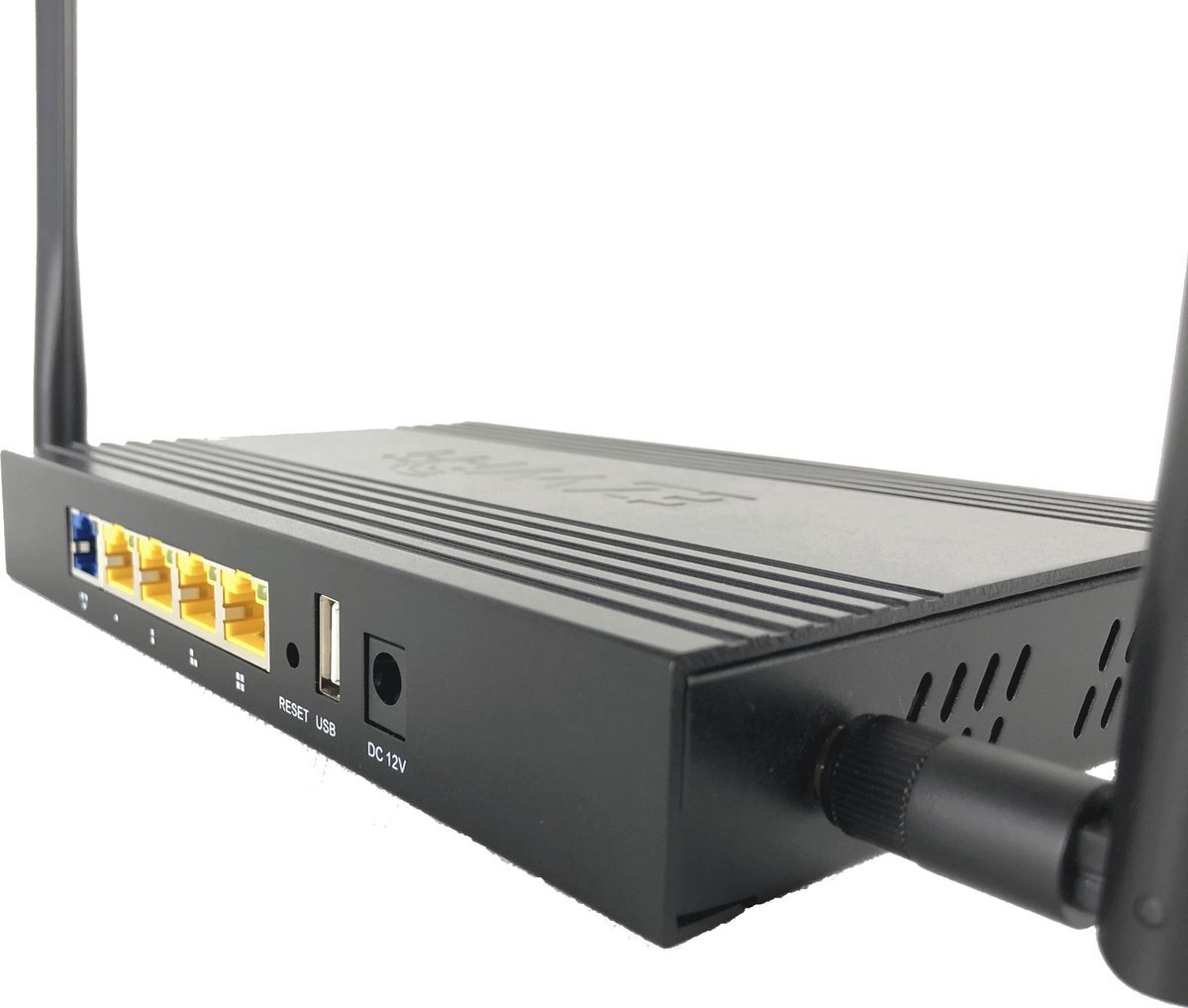 Afbeelding 2 van EZWiFi EzHotspot Extender V4 2.4G Antenne Camping Camper met 1 jaar garantie