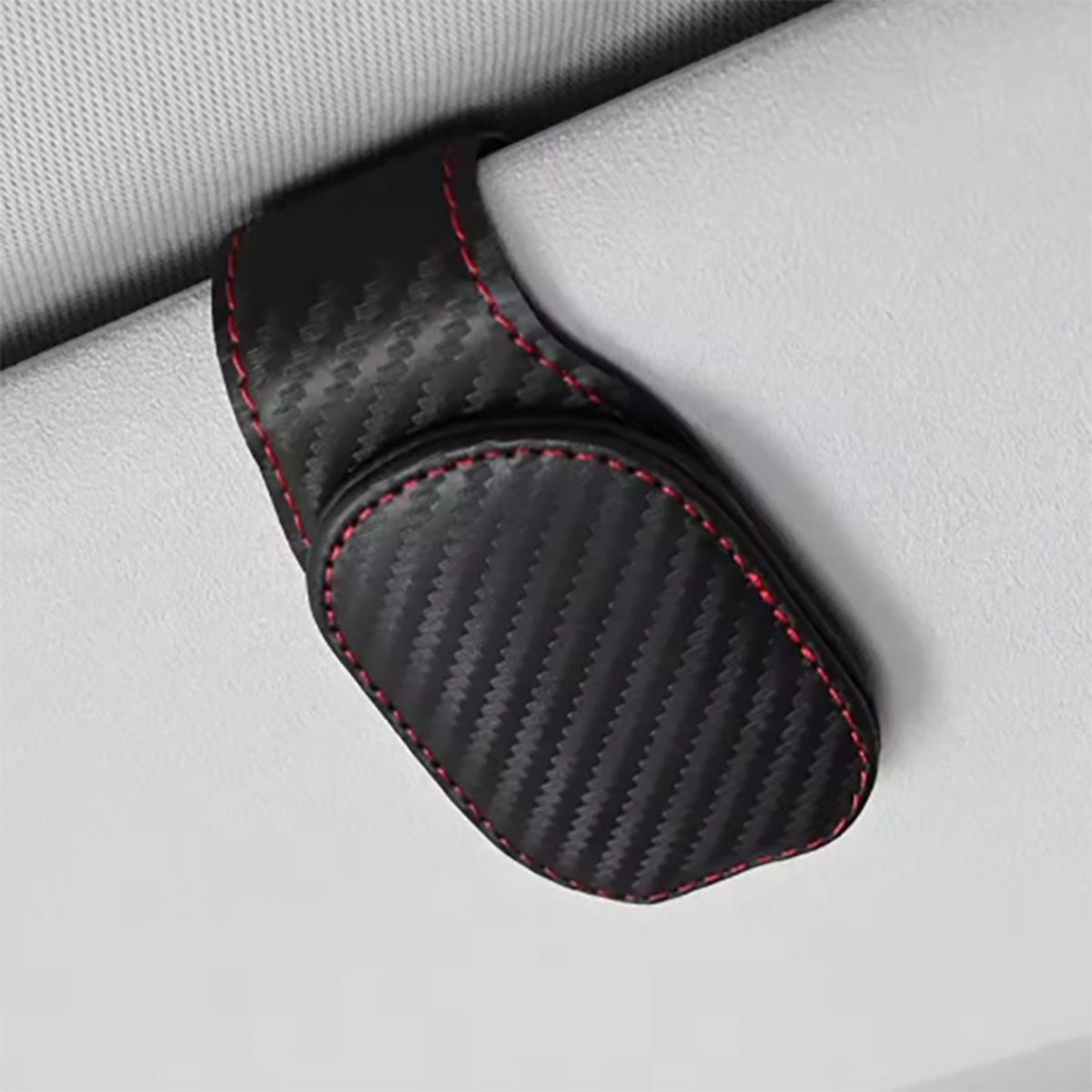 Actie4you® - Zonnebrilhouder Auto PU Leer - Brilhouder - Zonneklephouder - Leesbril Houder - Opbergclip – Carbon Look