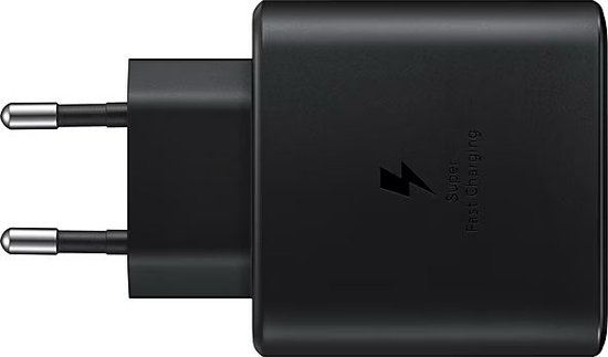 Chargeur USB-C noir 45W avec "Super Fast Charging"