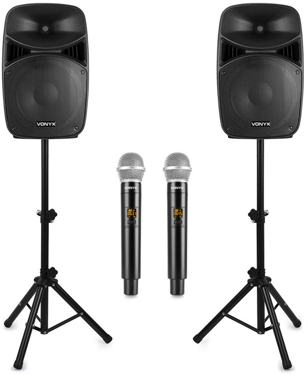 Karaoke set - Vonyx karaoke set voor volwassenen - Met 2 draadloze microfoons en statieven - 600W