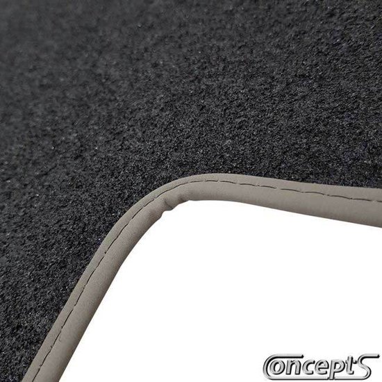 Tapis de voiture GoodGo BasicLine FEUTRE AIGUILLE NOIR/BORD GRIS + EMBLEME Suzuki Swift AZ 1.0/1.2 04/2017-04/2024 + Swift AZ 1.4 Sport 05/2018-04/2024
