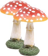Deco huis/tuin beeldje paddenstoel - 2x - vliegenzwam - rood/wit - 9 x 13 cm - Herfst decoratie