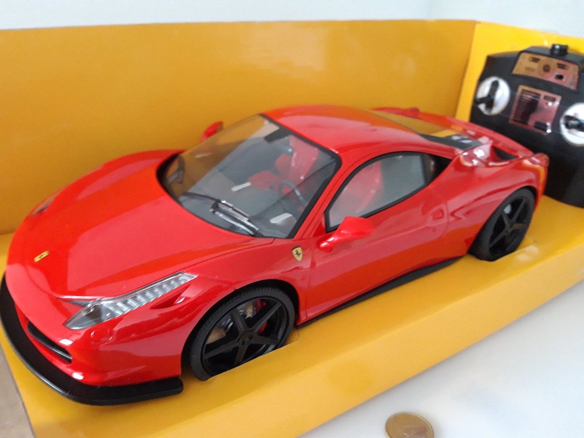 RASTAR Voiture télécommandée Ferrari 458 Italia 1:24 - Ferrari 458 - Rouge  Ferrari : : Jeux et Jouets