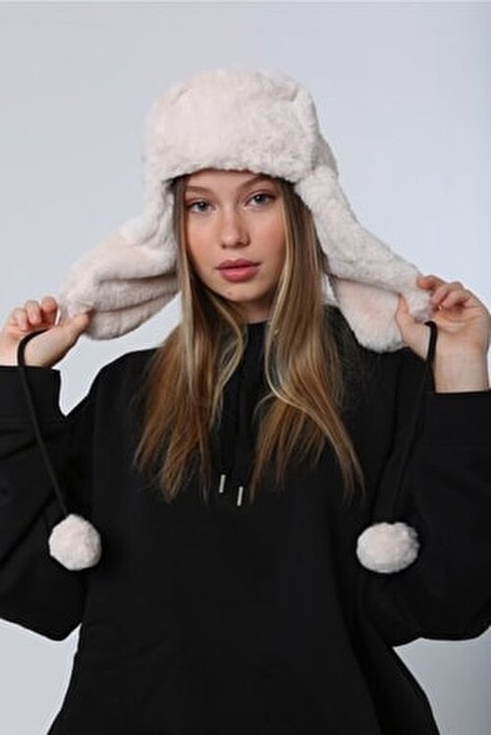 Trendy Warme Wintermuts Met Visor Klep In Het Zwart Voor Volwassenen Damesmutsen Herenmutsen 100 Polyacryl