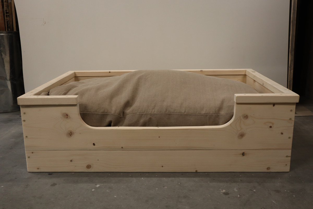 Houten hondenmand Dommel van nieuw steigerhout inclusief beige kussen 110x80x30 cm
