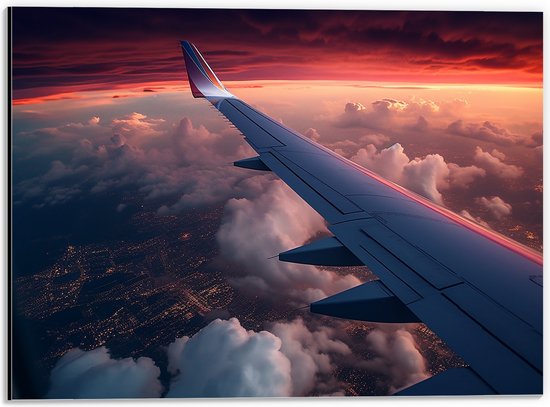 Dibond - Hoogvliegend Vliegtuig boven de Wolken - 40x30 cm Foto op Aluminium (Met Ophangsysteem)
