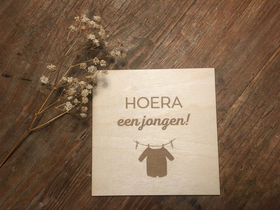 Houten Kaart 'Hoera een jongen' 13x13 cm | bol.com