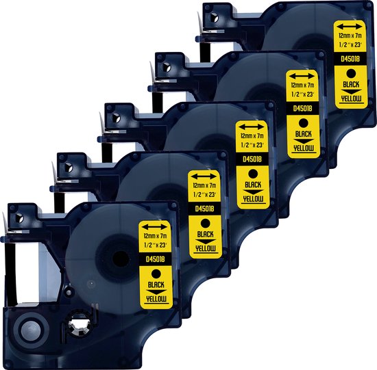 Stapel van vijf zwarte labeltape cartridges, elk met gele sticker: 12 mm x 7 m, D45018.