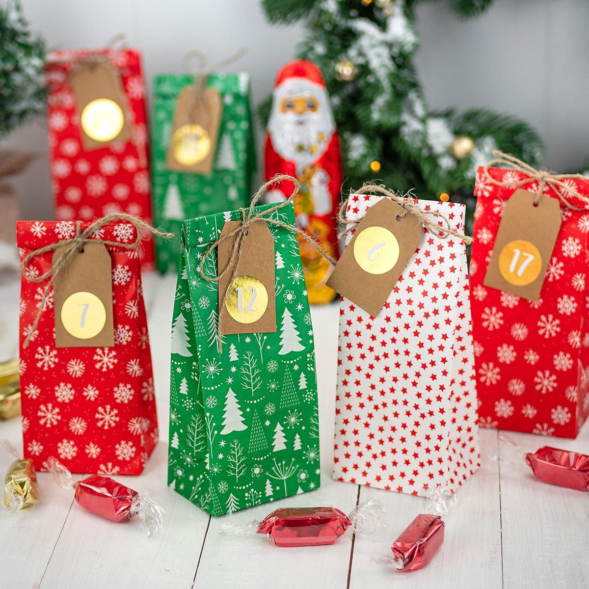 Adventskalender om zelf te vullen, 24 kleurrijke adventskalenderdozen