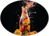 Dibond Ovaal - Fles - Eten - Fruit - Spetters - Kleuren - 40x30 cm Foto op Ovaal (Met Ophangsysteem)