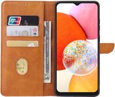 Smartphonica Samsung Galaxy A14 kunstleren hoesje met lipje en pashouders – Bruin / Kunstleer / Book Case geschikt voor Samsung Galaxy A14
