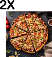 BWK Textiele Placemat - Pizza in Punten Gesneden - Set van 2 Placemats - 40x40 cm - Polyester Stof - Afneembaar