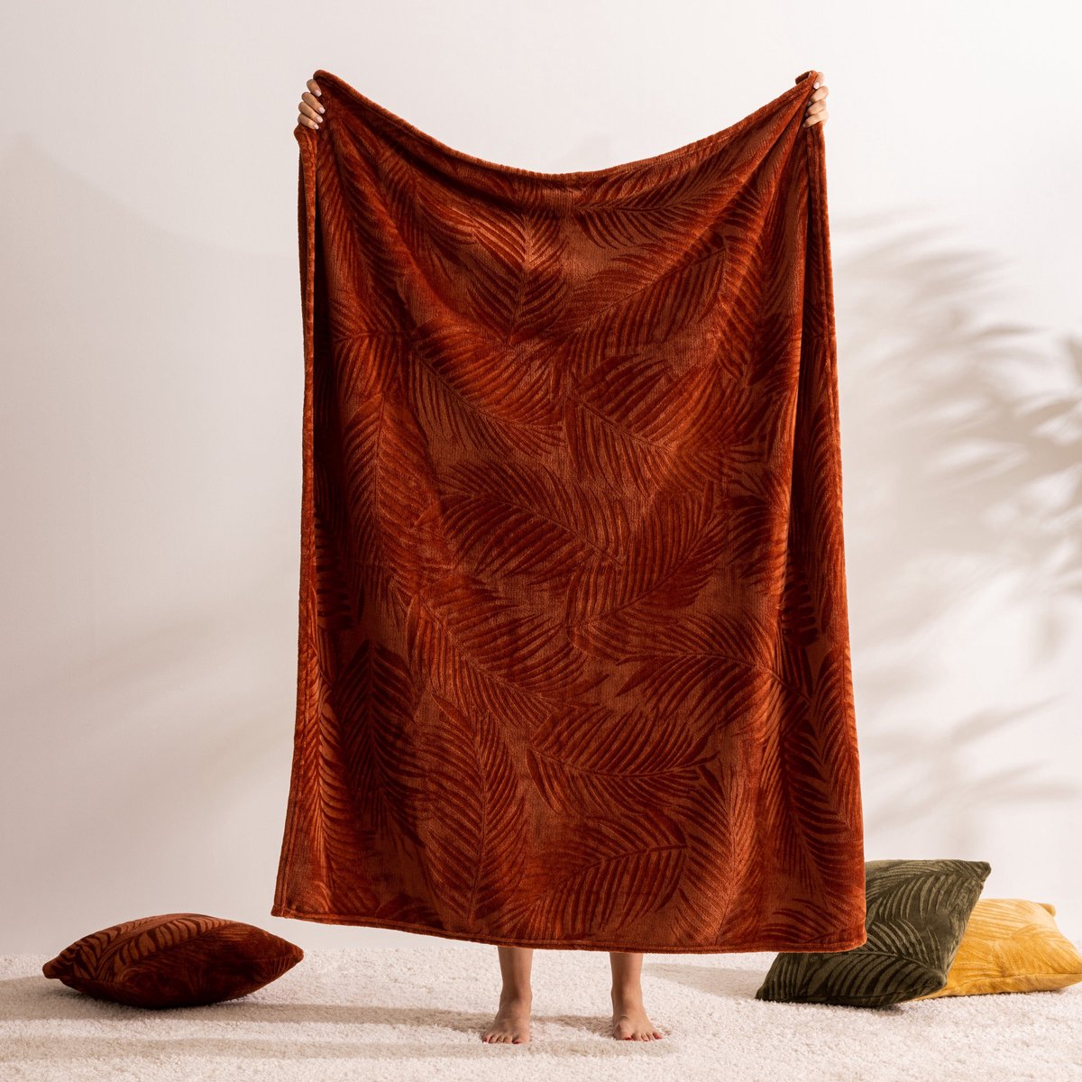 MOMOMUS Fouta XXL o Manta de Pícnic Antiarena - Ligera, Plegable y Estilo Boho - Ideal como Toalla, Esterilla de Playa Grande o Manta de Playa - Verde Mar, 210x240 cm