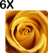 BWK Flexibele Placemat - Close-Up van een Geel / Gouden Roos - Bloem - Set van 6 Placemats - 50x50 cm - PVC Doek - Afneembaar