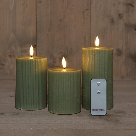 Bougies piliers LED Anna Collection - 3x - vert jade - nervurées - 7,5 cm