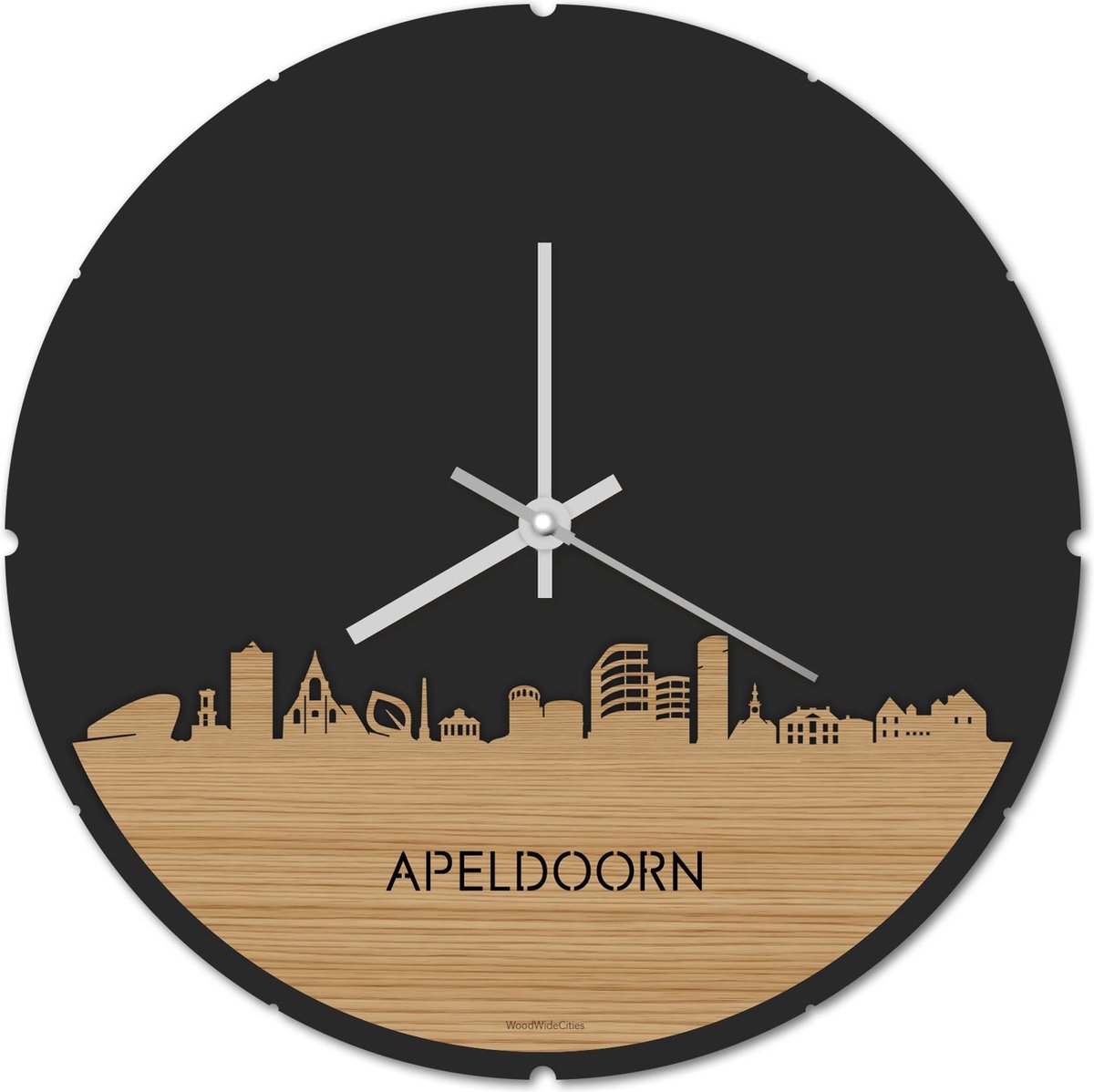 Skyline Klok Rond Apeldoorn Bamboe hout - Ø 44 cm - Stil uurwerk - Wanddecoratie - Meer steden beschikbaar - Woonkamer idee - Woondecoratie - City Art - Steden kunst - Cadeau voor hem - Cadeau voor haar - Jubileum - Trouwerij - Housewarming -