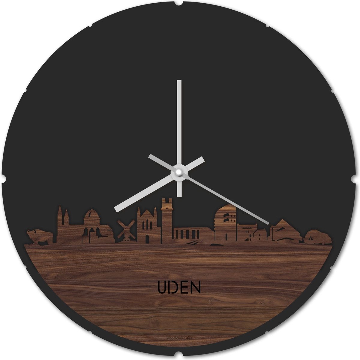 Skyline Klok Rond Uden Notenhout - Ø 44 cm - Stil uurwerk - Wanddecoratie - Meer steden beschikbaar - Woonkamer idee - Woondecoratie - City Art - Steden kunst - Cadeau voor hem - Cadeau voor haar - Jubileum - Trouwerij - Housewarming - WoodWideCities