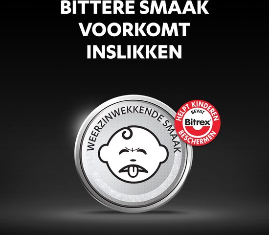 Duracell knoopcelbatterij met tekst 'Bittere smaak voorkomt inslikken' en kindersymbool.