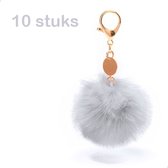 10 stuks Pluche Sleutelhanger - Wit - Pompon - Uitdeel cadeau Feestje - Muzikaal pak