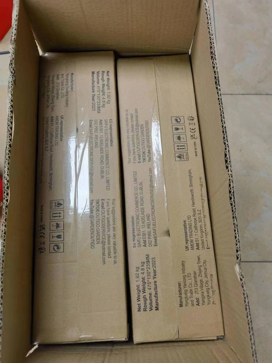 OUTIGO Tronçonneuse à batterie 2 x 3000mAh MINI Tronçonneuse électrique
