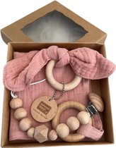 Baby Geschenkset - 3-delige set - Kraamcadeau - babyshower- gender reveal - Unisex baby cadeau - kraamvisite- jongen - meisje - giftset - bijtring - doorkomende tandjes - speenkoord - speenketting - knuffeldoekje