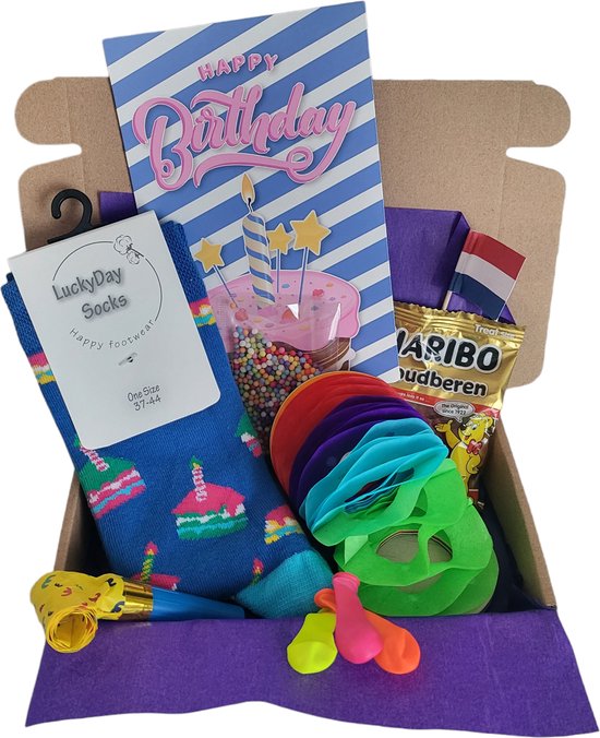 Cadeau box – Feest – Gefeliciteerd - Fastfood - Verrassings Pakket – Verjaardag - Gift box – Taart - Grappig - Cadeau voor vrouw man – Kado – Sokken - Verjaardags cadeau – Jarig -Geschenkdoos –LuckyDay Socks - Maat 37-44