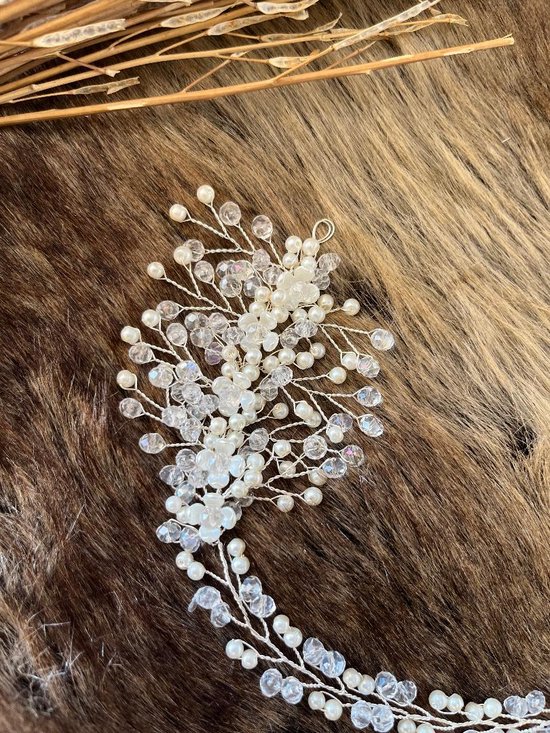 haarband bruid - diadeem-bruidsaccessoires-haarstreng-handgemaakte haaraccessoires-ivoorkleur-steentjes kristallen-bruiloft-trouwfeest-bruidsmeisje-fotoshoot - Merkloos