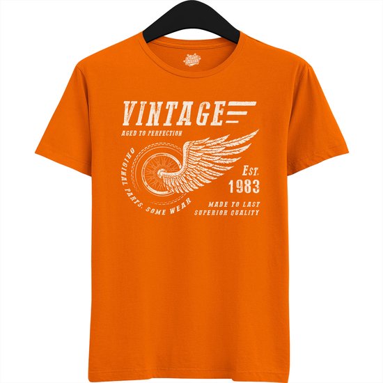 A Vintage Motorcycle Addict Est 1983 | Retro Verjaardag Motor Cadeau Shirt - T-Shirt - Unisex - Oranje - Maat L
