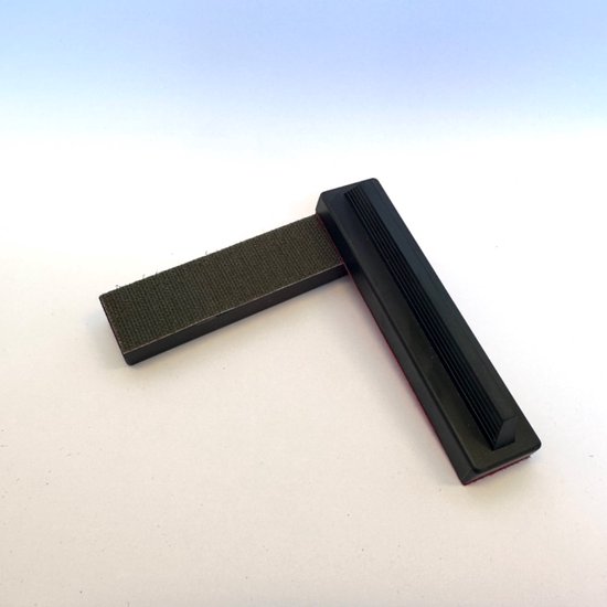 AM Krachtige Algenmagneet - Zwart - Middel - Voor schone aquarium ruiten