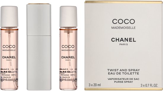 Chanel Coco Mademoiselle Eau de Toilette Twist and Spray set met drie flacons en een verstuiver.