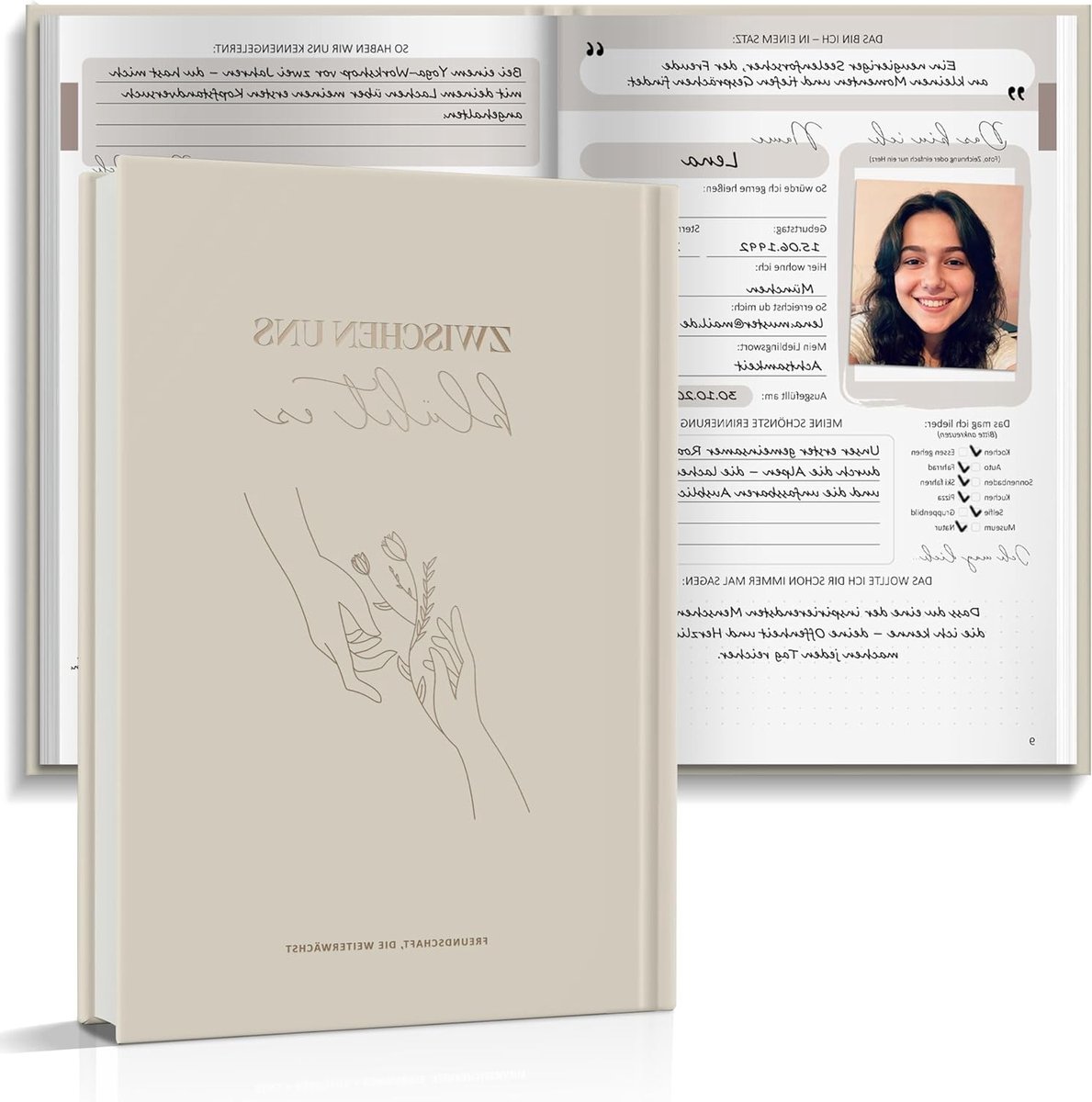 Vriendschapsboek in khaki met bloeiende bloemenpatroon en blanco pagina's voor herinneringen