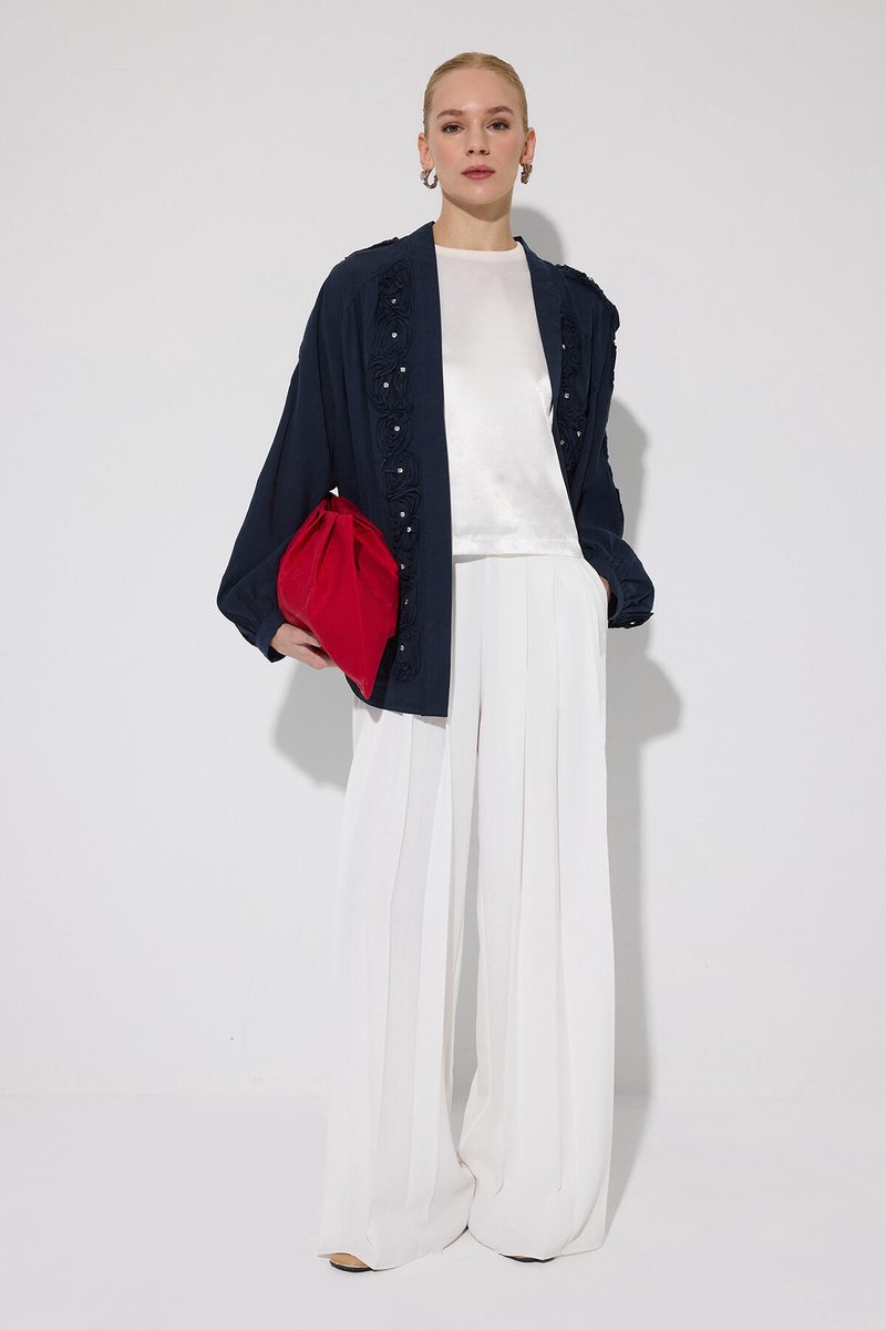 Touché Privé - Kimono met roosborduursel en steentjes - Marine - Dames
